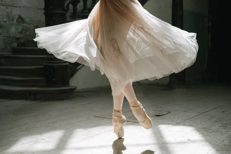 Balletcore Outfits: Celebrity Style Inspiration