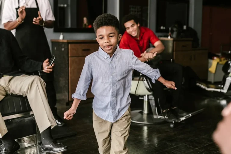 Boys Haircuts: Best Ideas for vacation style
