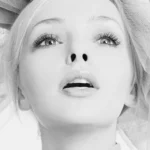 Christina Aguilera 2000s Fashion: Y2K Style Breakdown