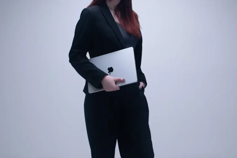 Minimalist Fashion Capsule Wardrobe Guide