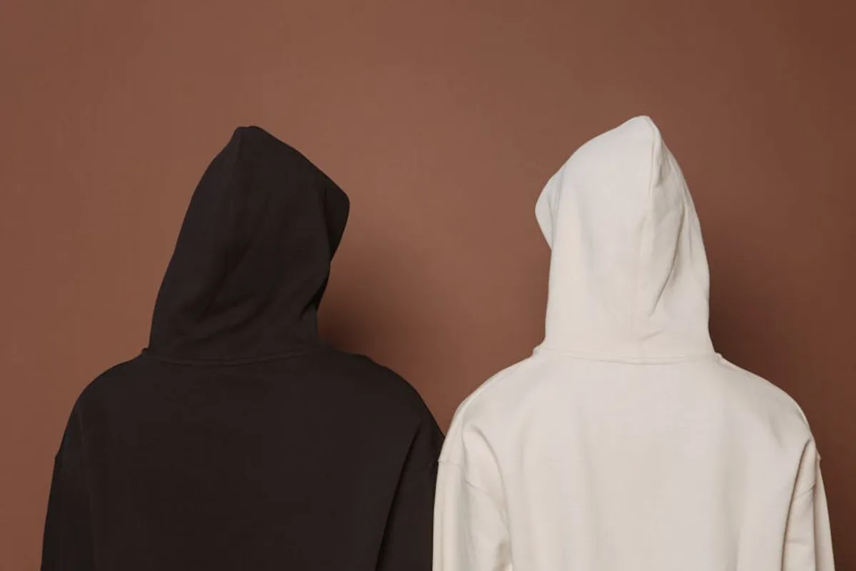 Oversized Hoodie Outfits for Men: Streetwear Inspiration