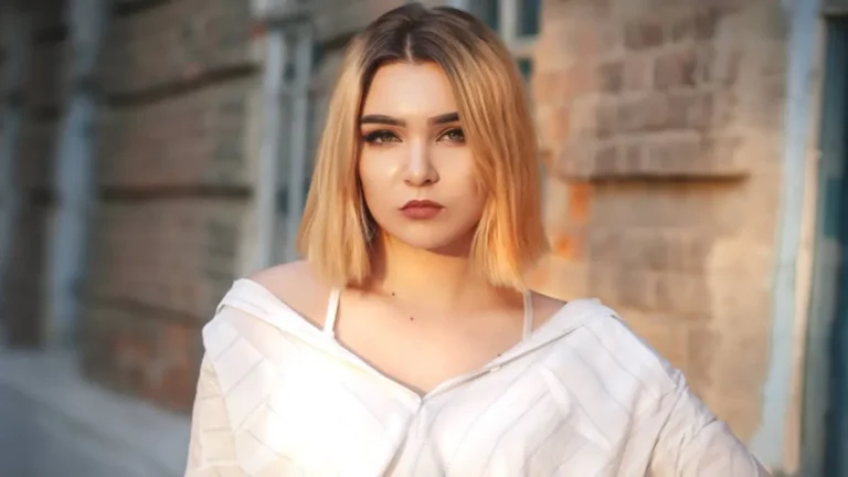 Shoulder Length Haircuts: Stylish Medium-Length Ideas