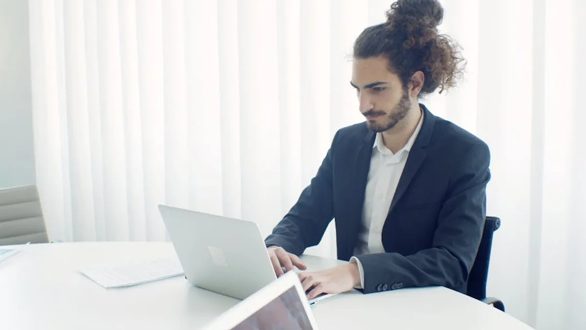 Types Of Bangs Trends to Watch This Year